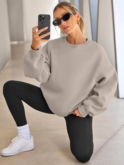 Womens Oversized Sweatshirts Hoodies Fleece Crewneck Sweaters Casual Tops Comfy Fall Fashion Outfits Winter Clothes 2025